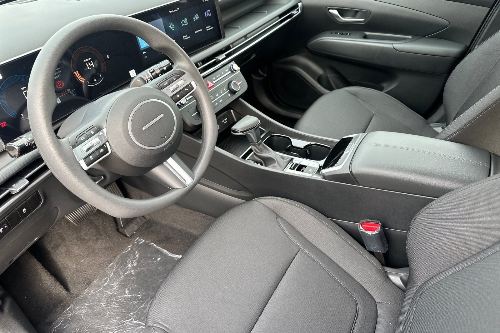 2026 Hyundai TUCSON SE FWD