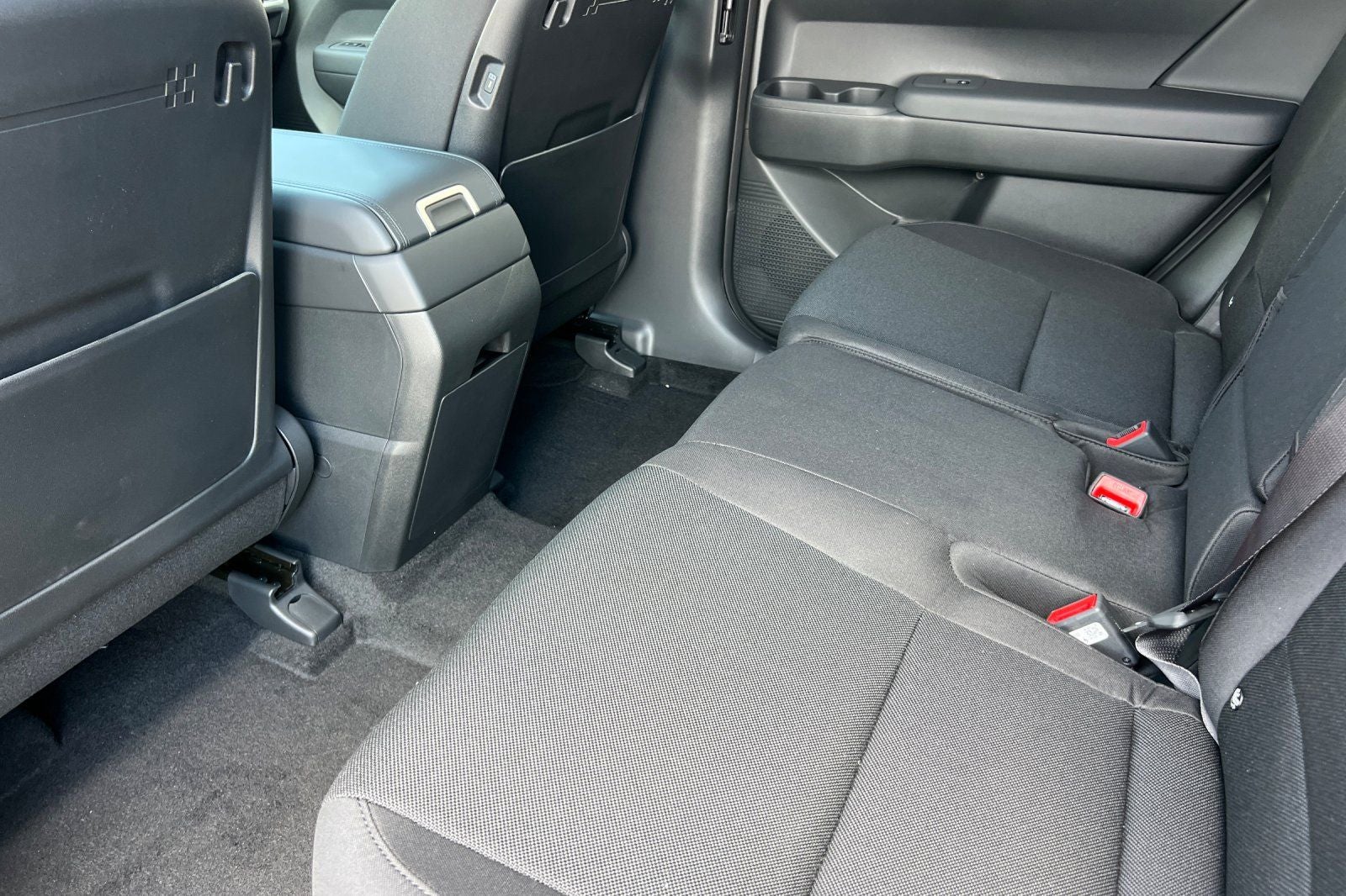 2027 Hyundai SANTA FE SE