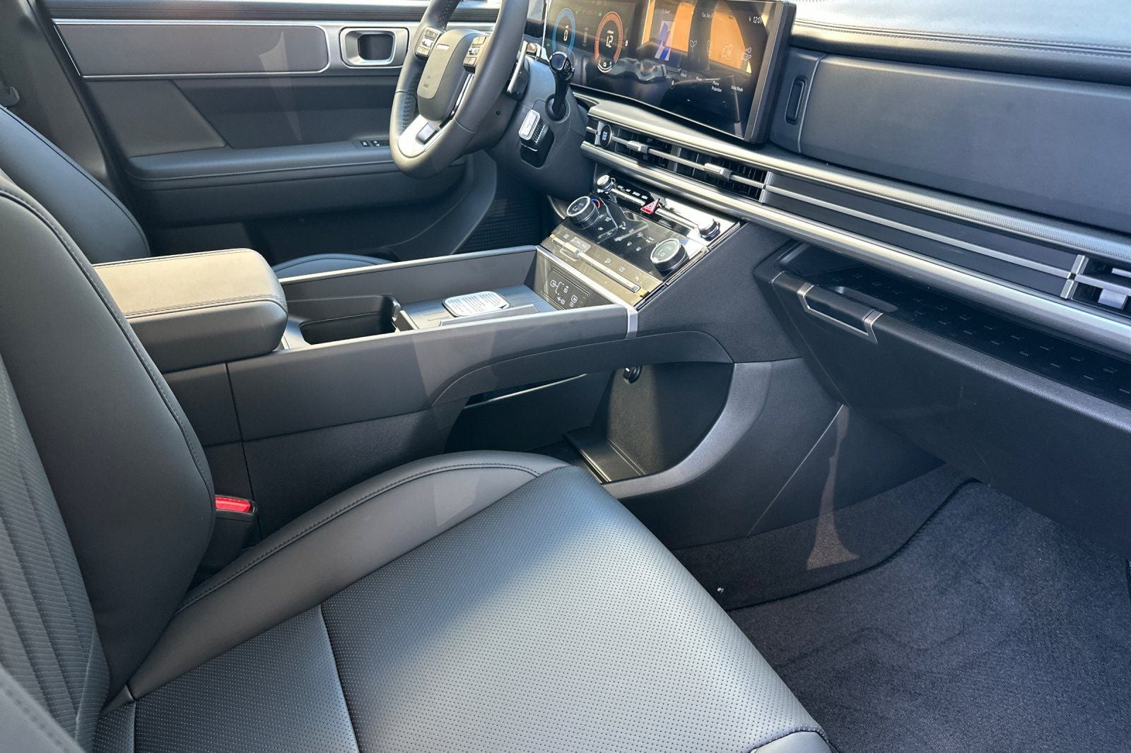 2027 Hyundai SANTA FE HYBRID SEL