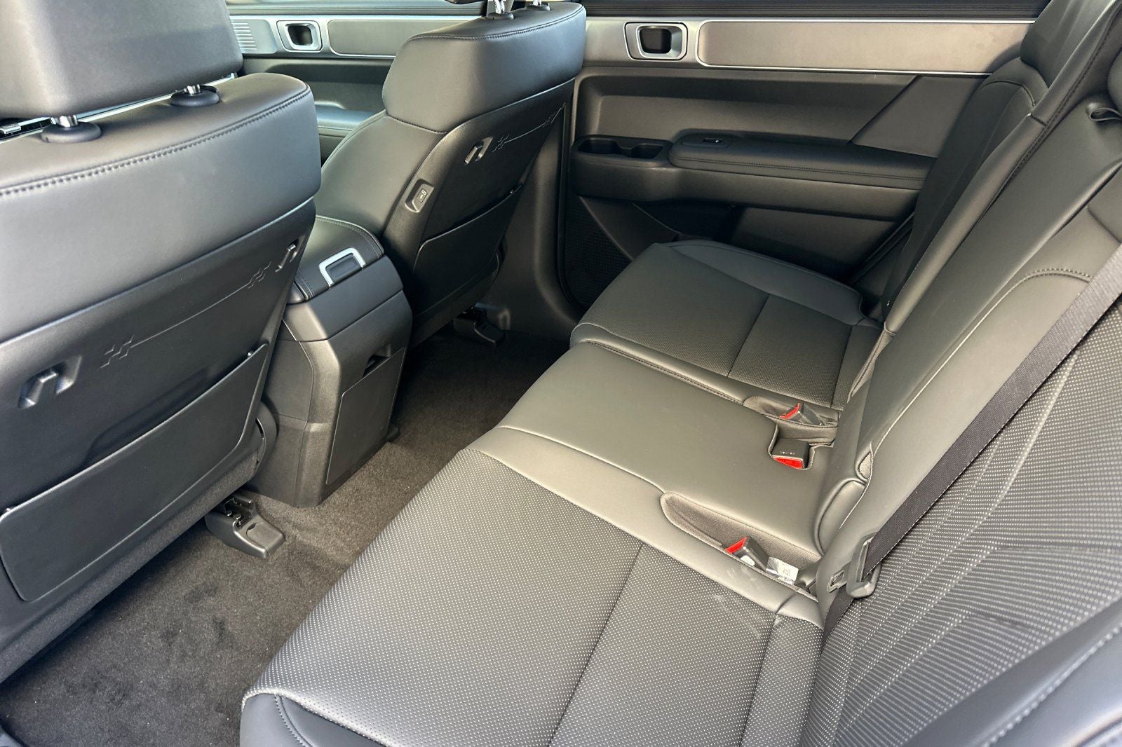 2027 Hyundai SANTA FE HYBRID SEL