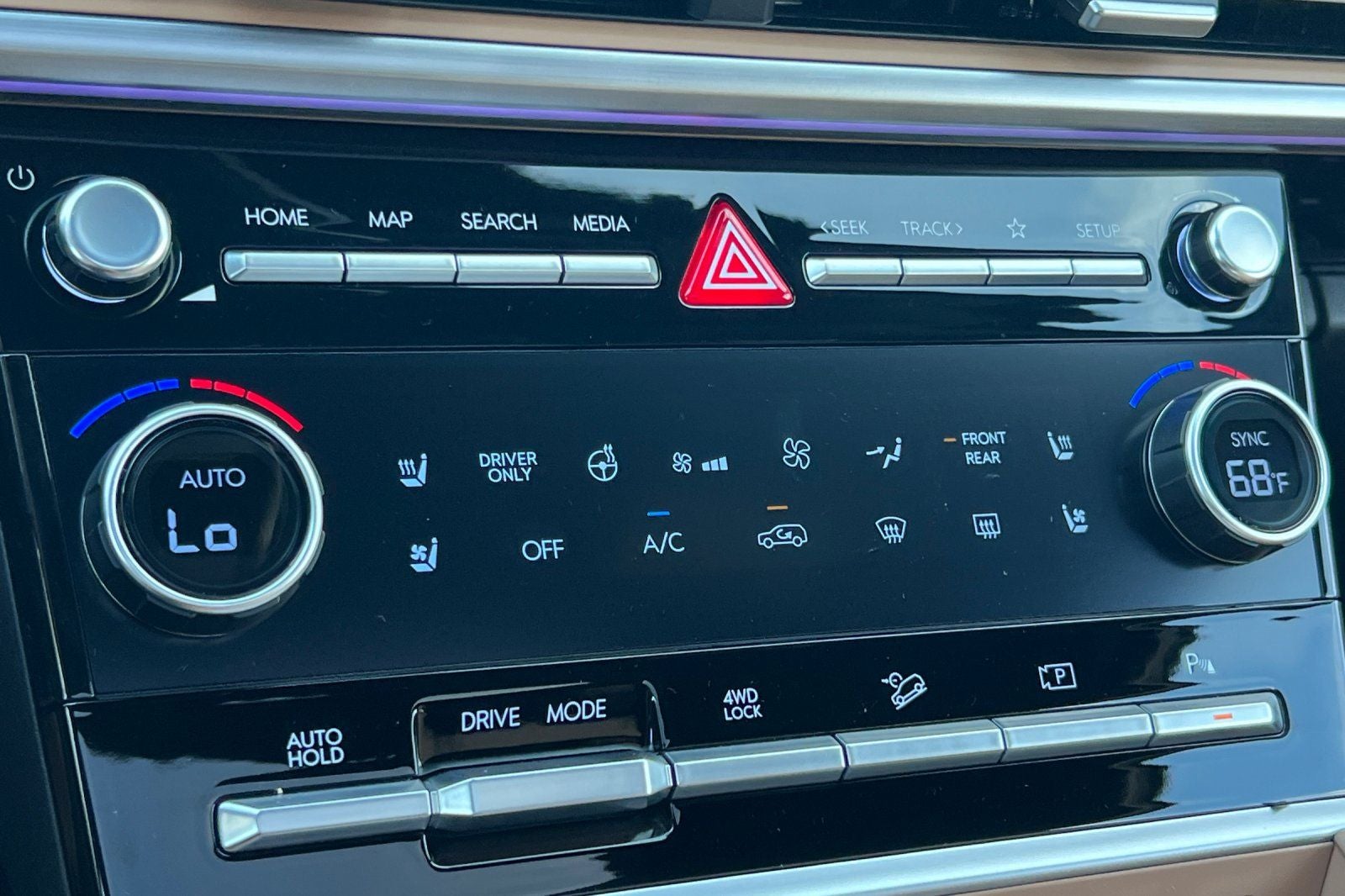 2027 Hyundai SANTA FE HYBRID Limited