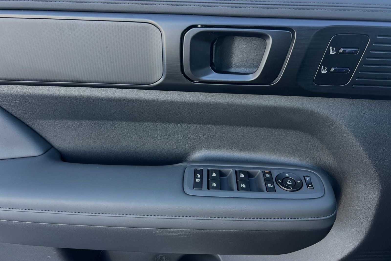 2025 Hyundai SANTA FE Calligraphy AWD