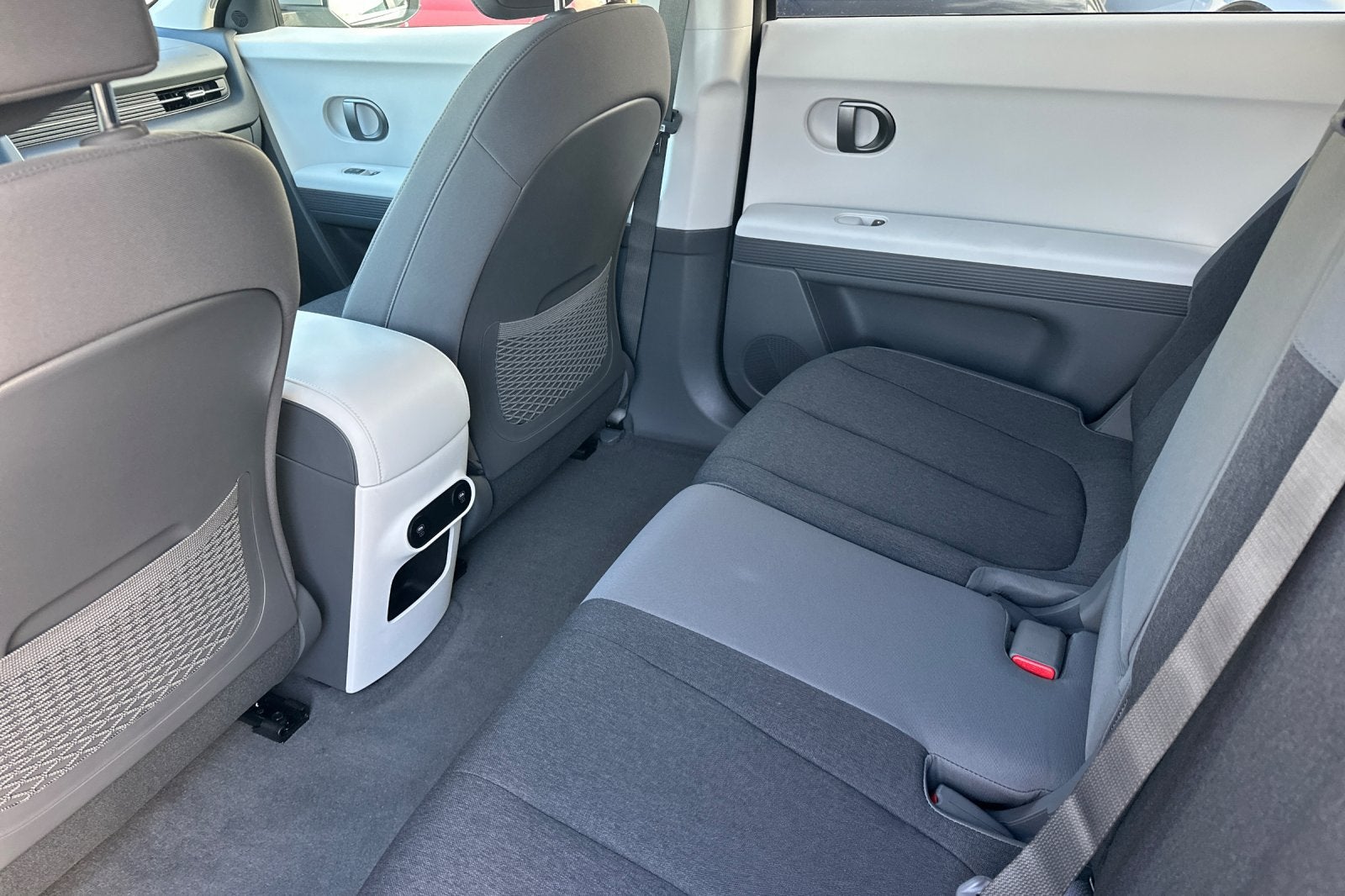 2027 Hyundai IONIQ 5 SE