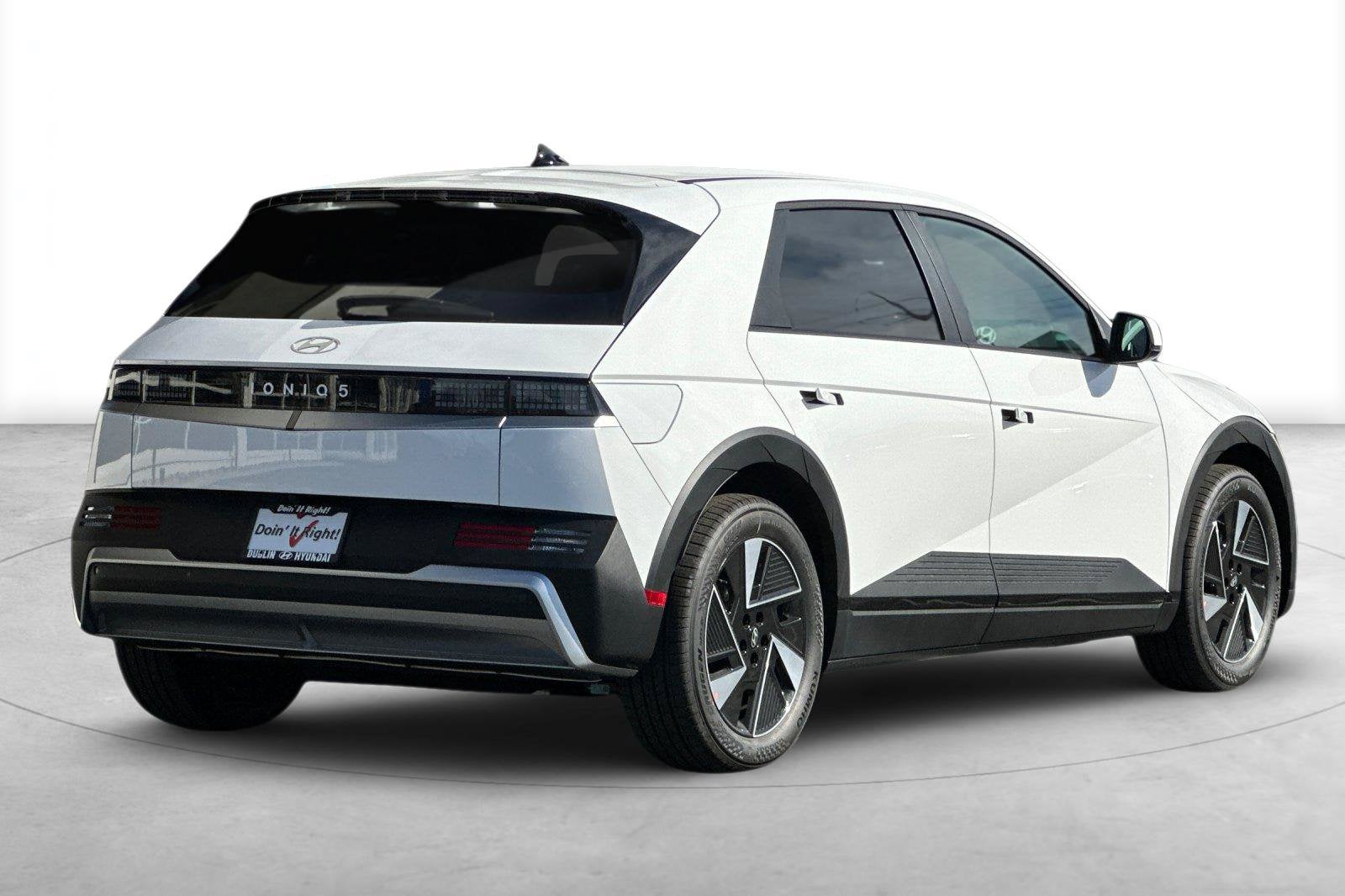 2027 Hyundai IONIQ 5 SE