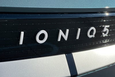 2026 Hyundai IONIQ 5 SE