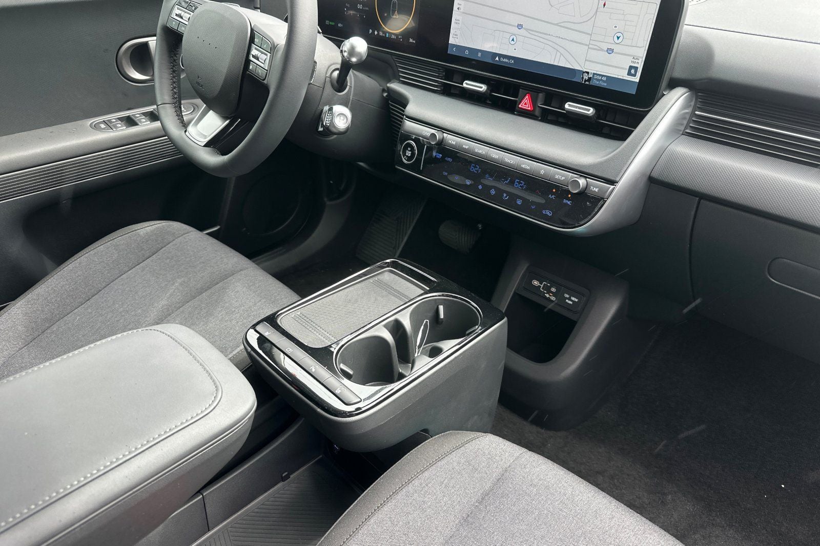 2025 Hyundai IONIQ 5 SE Standard Range