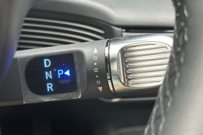 2025 Hyundai IONIQ 5 SE Standard Range