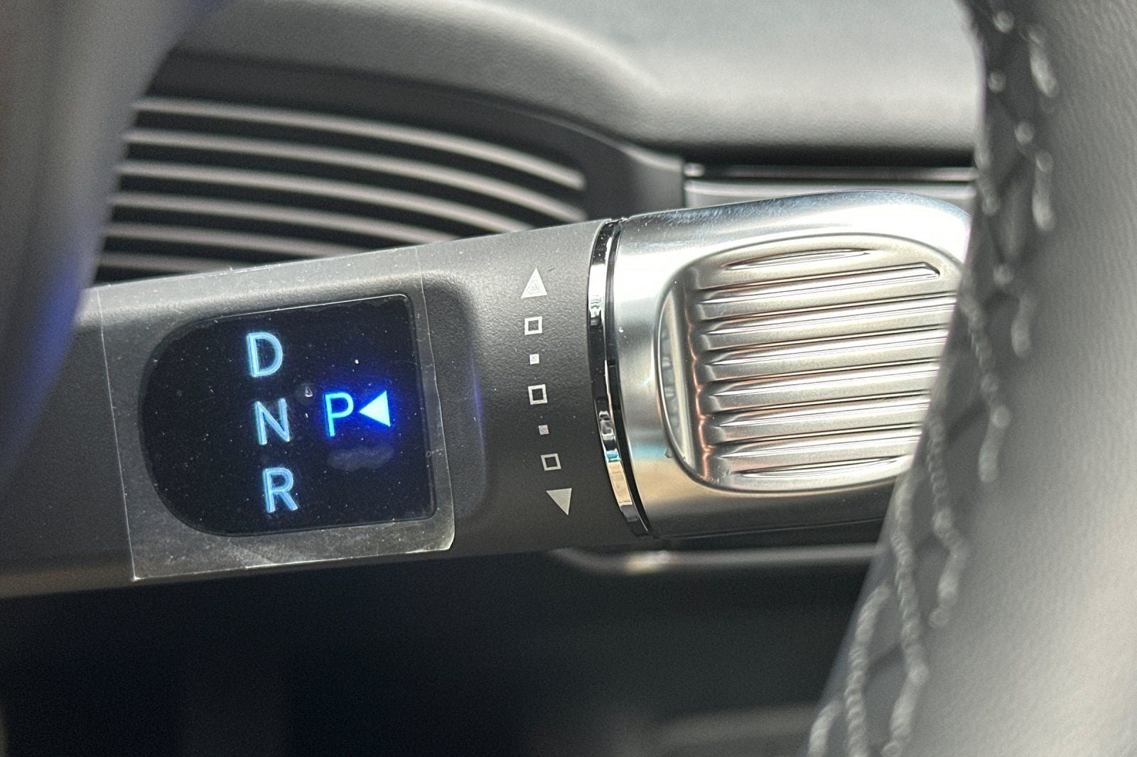 2025 Hyundai IONIQ 5 SE Standard Range