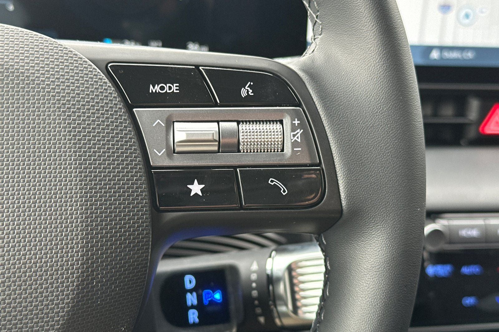 2025 Hyundai IONIQ 5 SE Standard Range