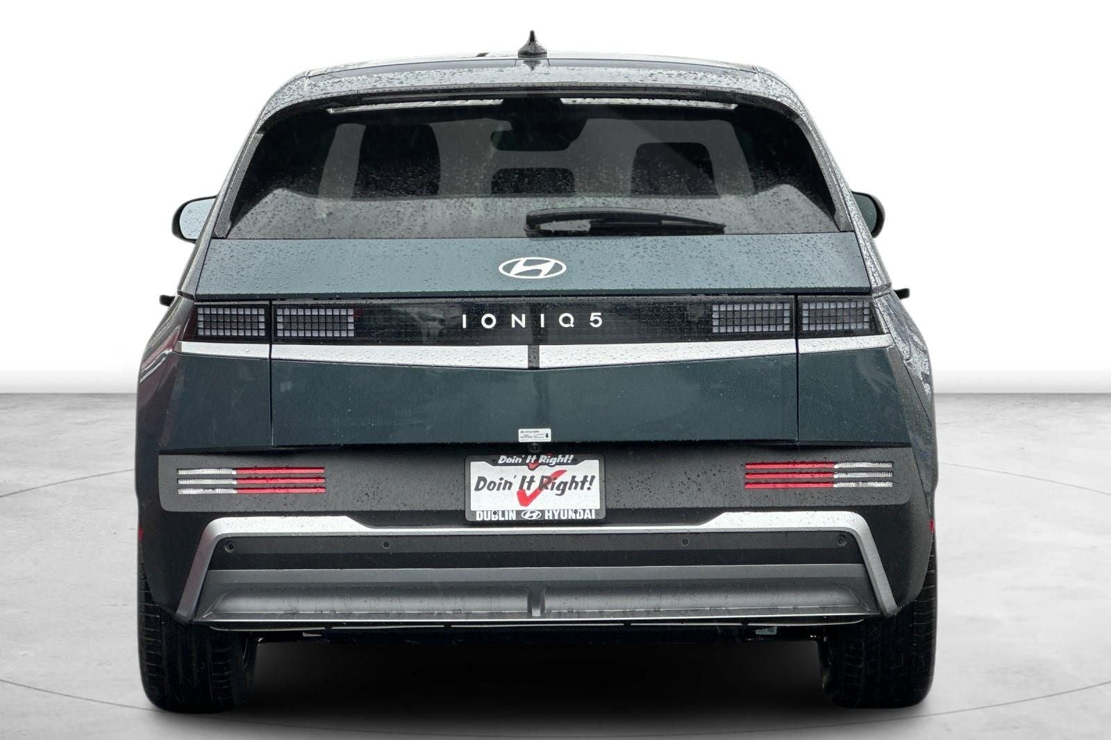 2025 Hyundai IONIQ 5 SE Standard Range