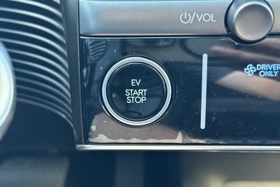 2026 Hyundai IONIQ 5 SE