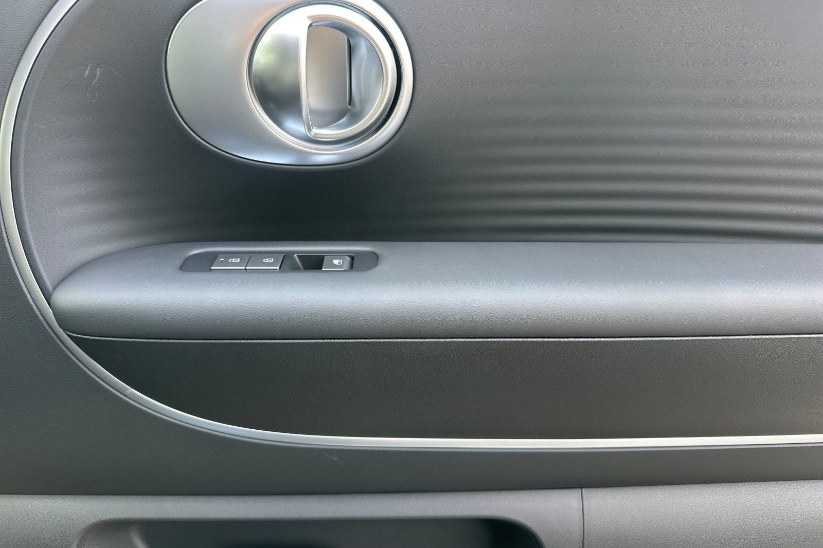 2026 Hyundai IONIQ 9 S