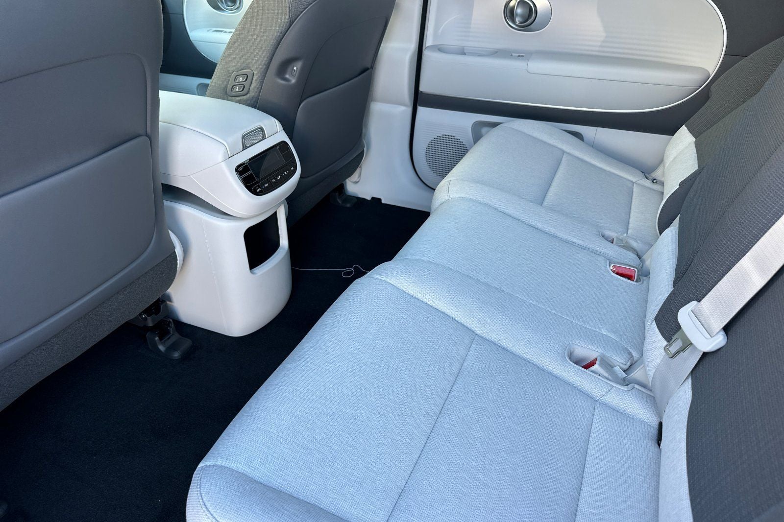 2026 Hyundai IONIQ 9 SE