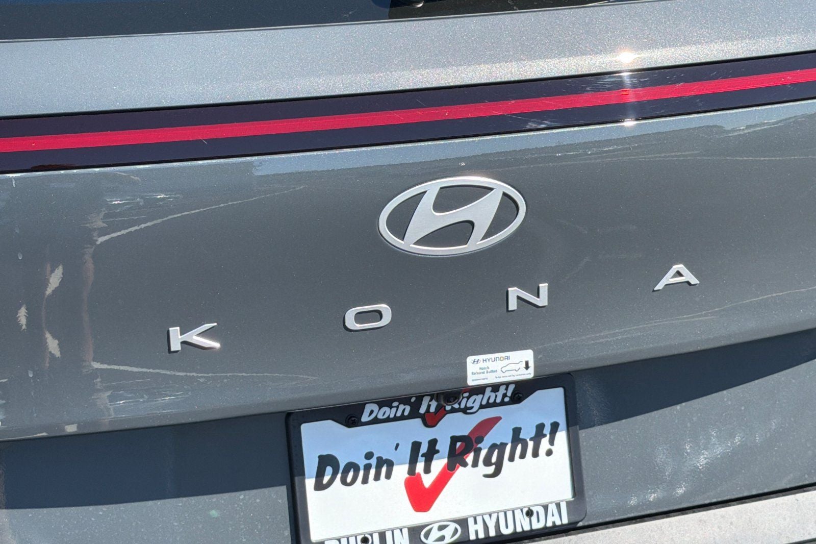 2026 Hyundai KONA SE