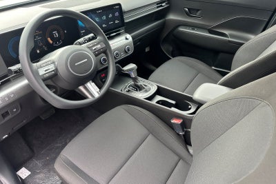 2026 Hyundai KONA SE