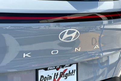 2027 Hyundai KONA SE