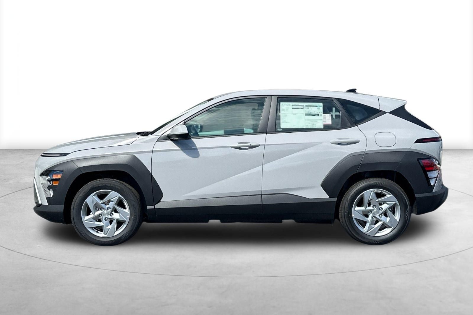 2027 Hyundai KONA SE