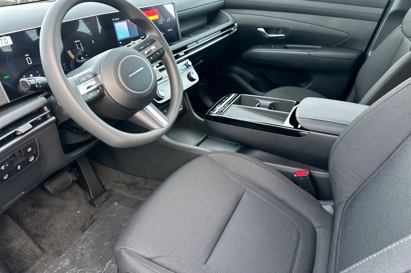 2026 Hyundai TUCSON HYBRID SEL AWD