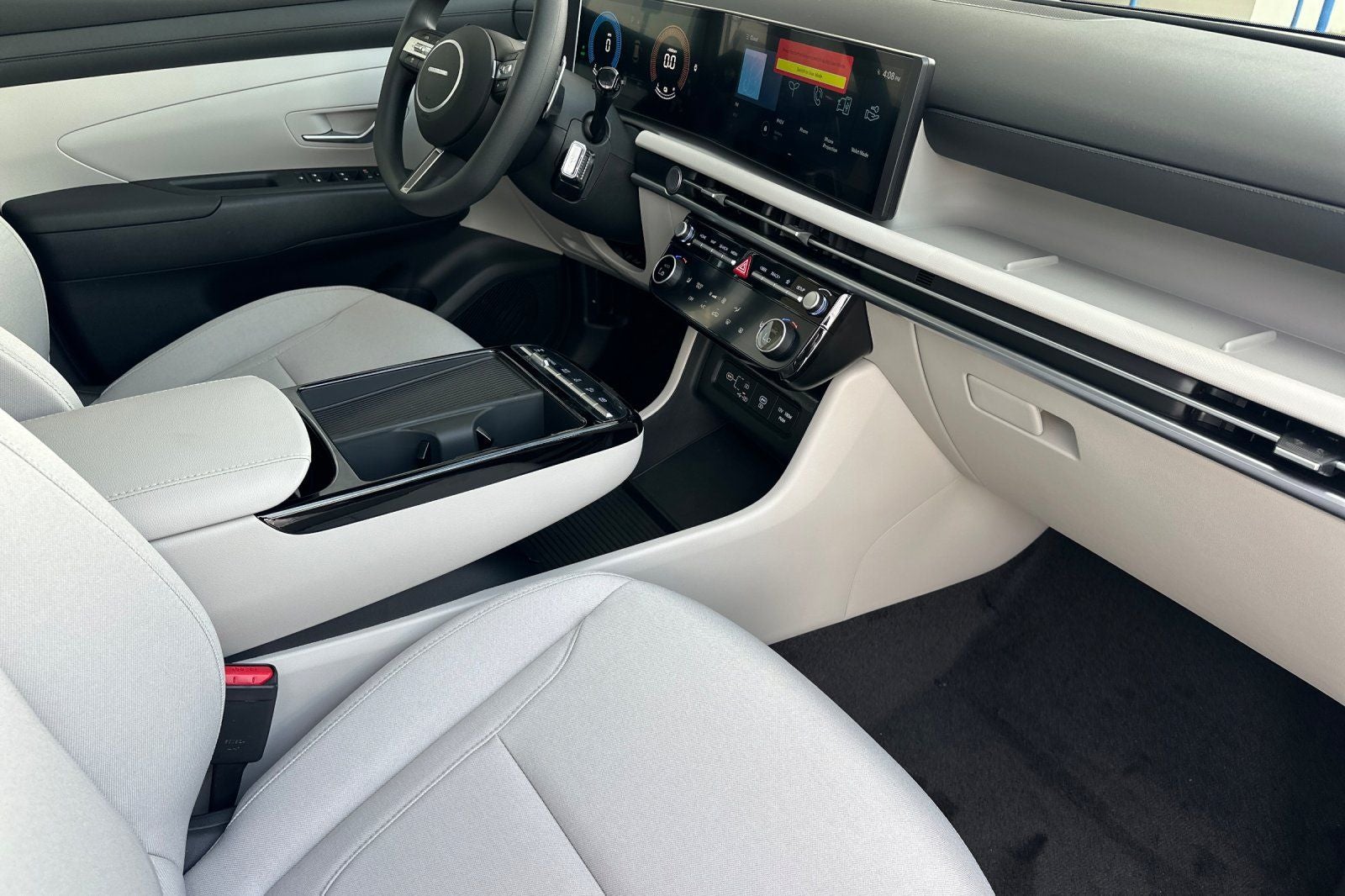 2026 Hyundai TUCSON PLUG-IN HYBRID SEL