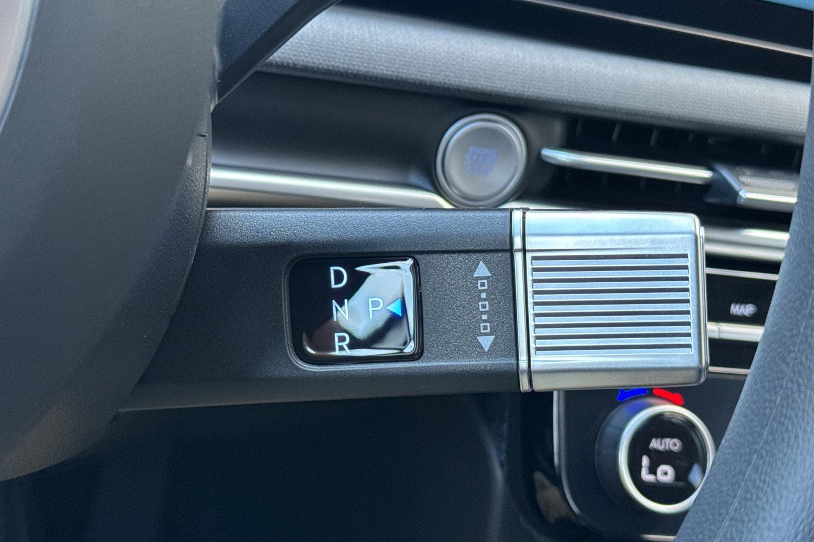 2025 Hyundai TUCSON PLUG-IN HYBRID SEL