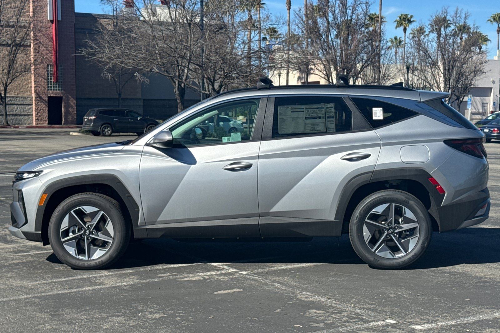 2025 Hyundai TUCSON PLUG-IN HYBRID SEL