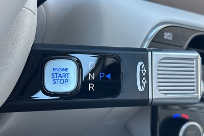 2027 Hyundai PALISADE HYBRID SEL 7 Passenger