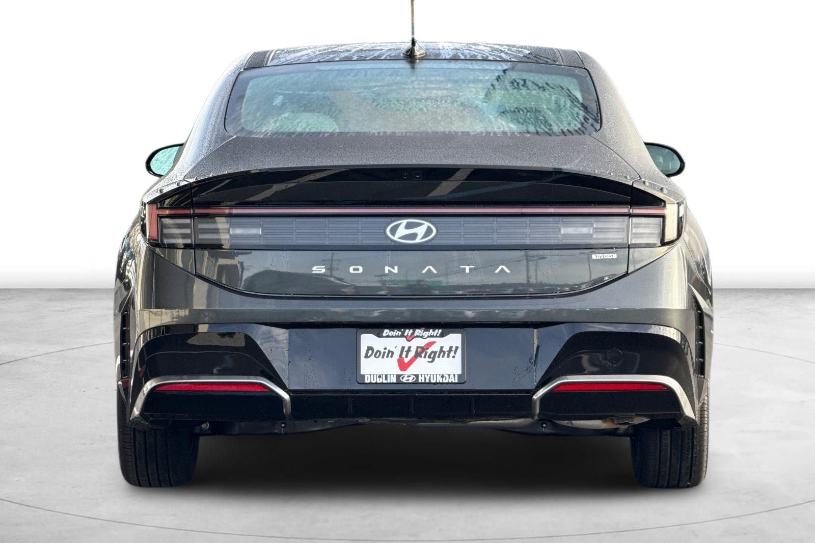 2026 Hyundai SONATA HYBRID SEL