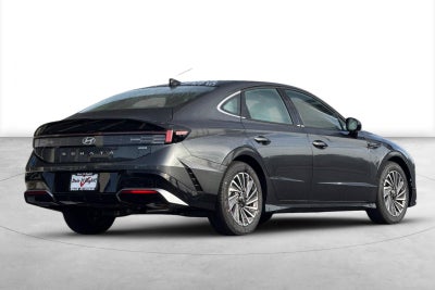 2026 Hyundai SONATA HYBRID SEL