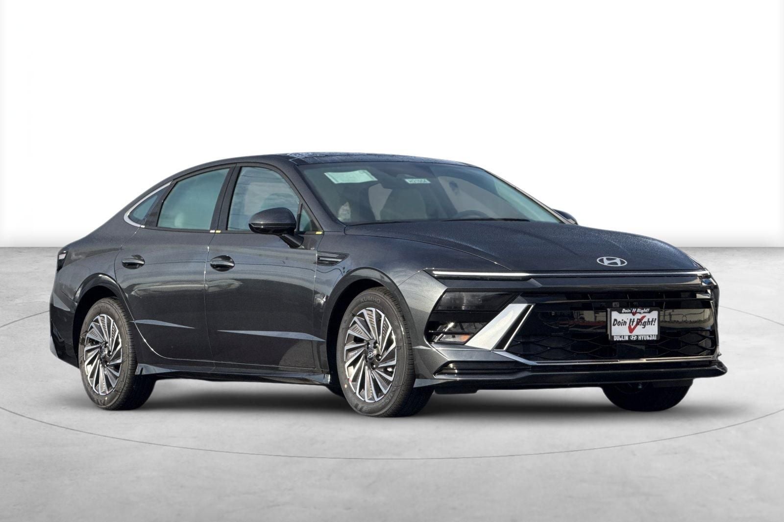 2026 Hyundai SONATA HYBRID SEL