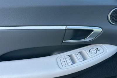 2027 Hyundai SONATA HYBRID SEL