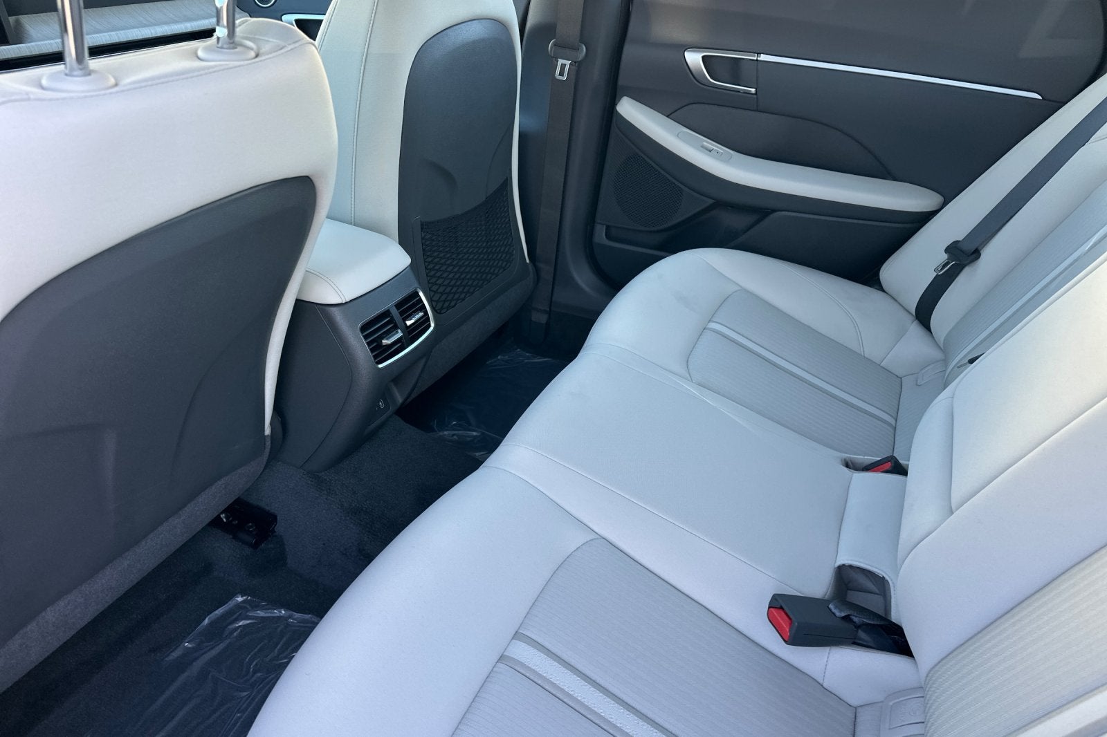 2027 Hyundai SONATA HYBRID SEL