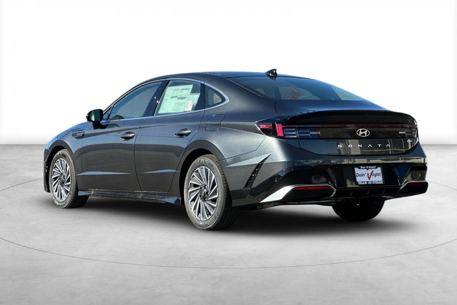 2027 Hyundai SONATA HYBRID SEL
