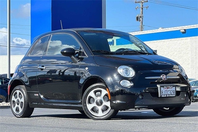 Used 2015 FIAT 500e Battery Electric with VIN 3C3CFFGE2FT709724 for sale in Dublin, CA