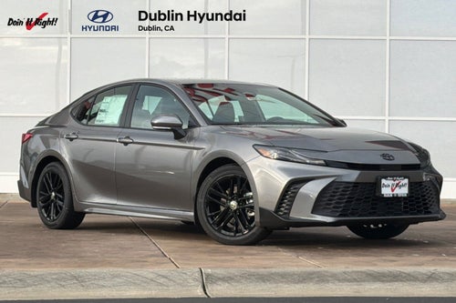 2026 Toyota Camry SE