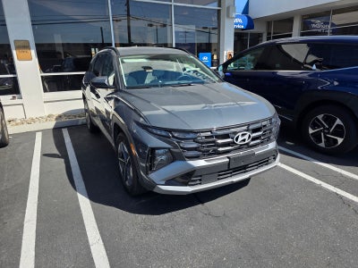 2025 Hyundai TUCSON SEL