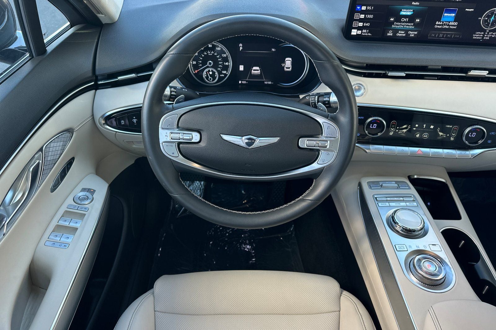 2024 Genesis GV70 2.5T Select
