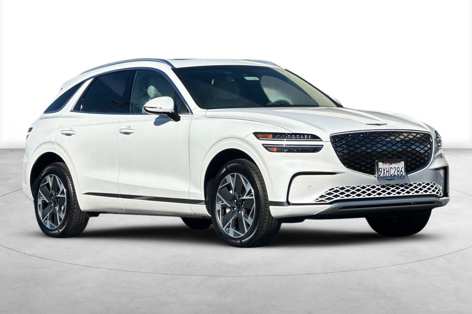 2026 Genesis Electrified GV70 19"