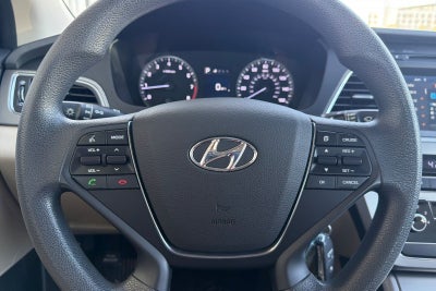 2016 Hyundai SONATA SE