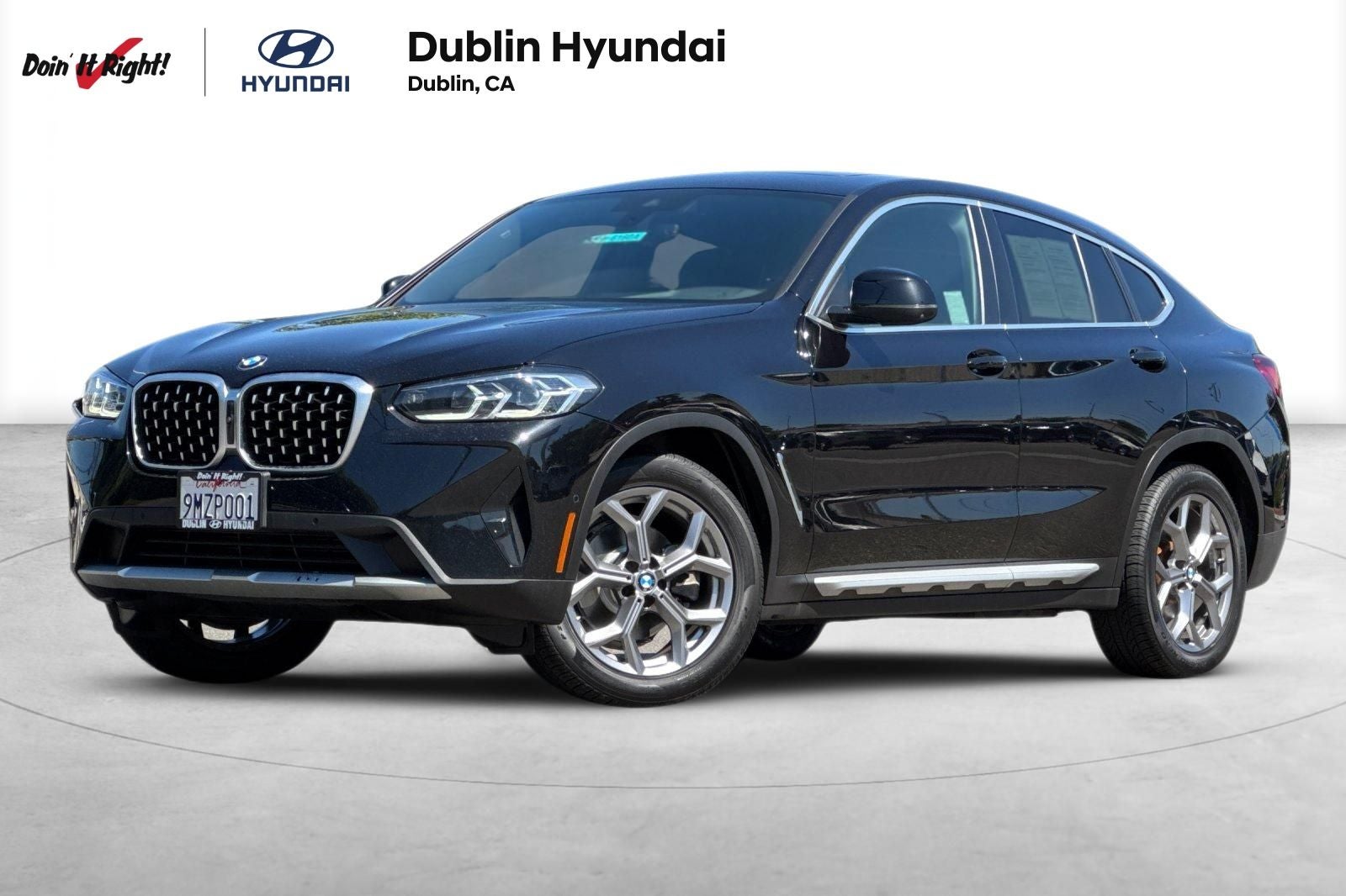 2024 BMW X4 xDrive30i Premium Package