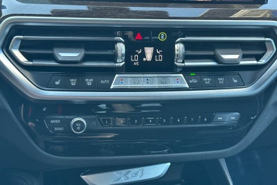 2024 BMW X4 xDrive30i Premium Package