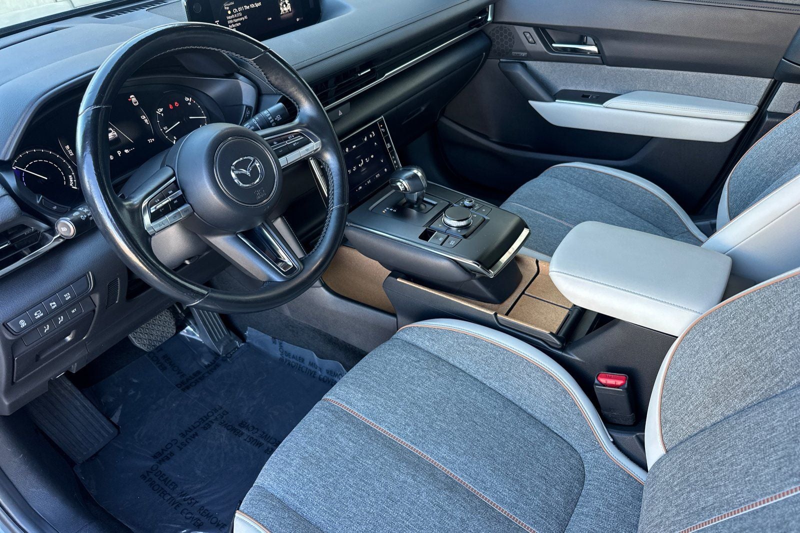 2022 Mazda Mazda MX-30 EV Premium Plus