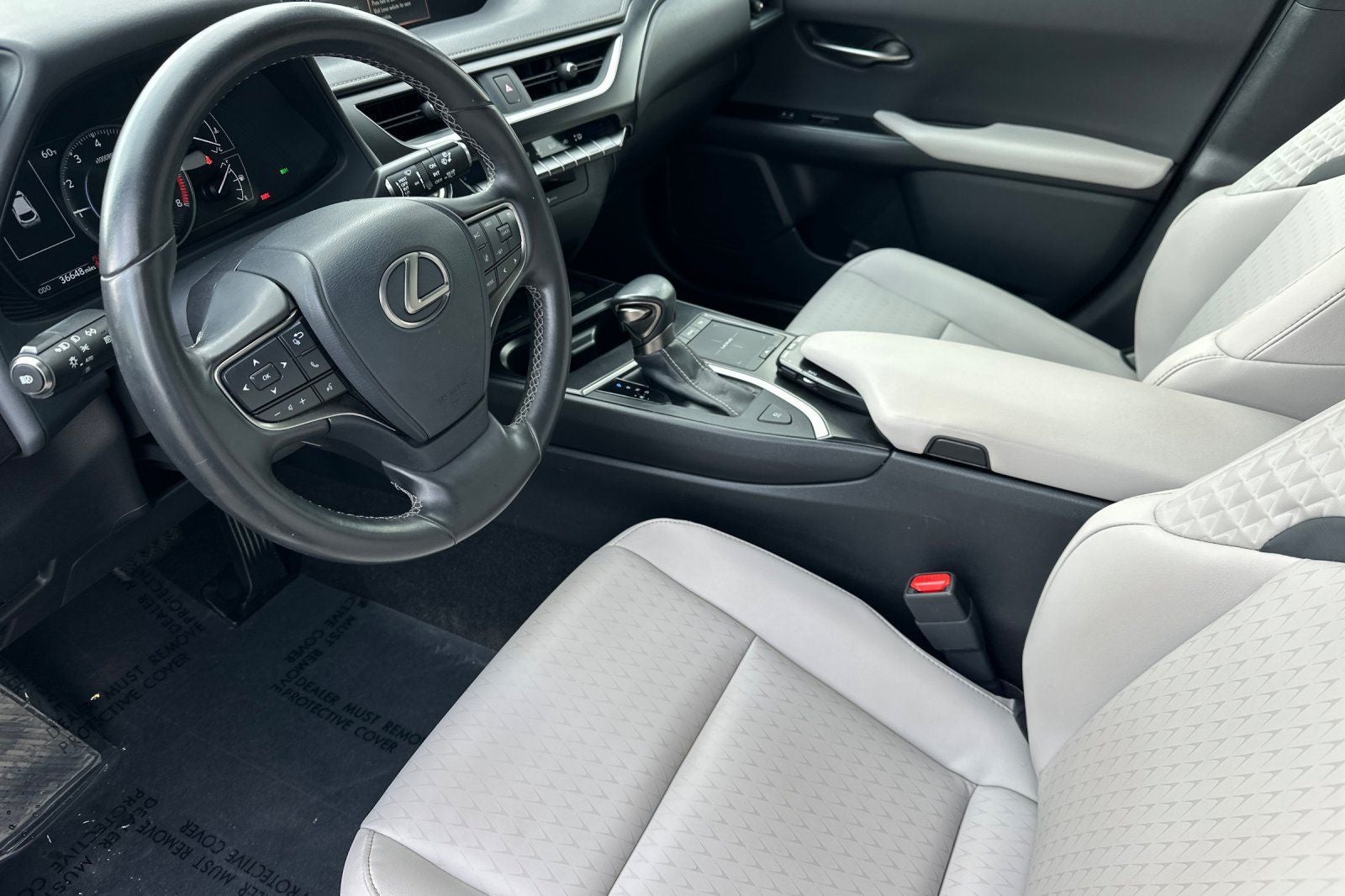 2022 Lexus UX 200 Base