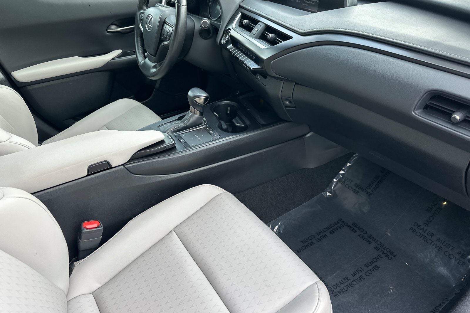 2022 Lexus UX 200 Base