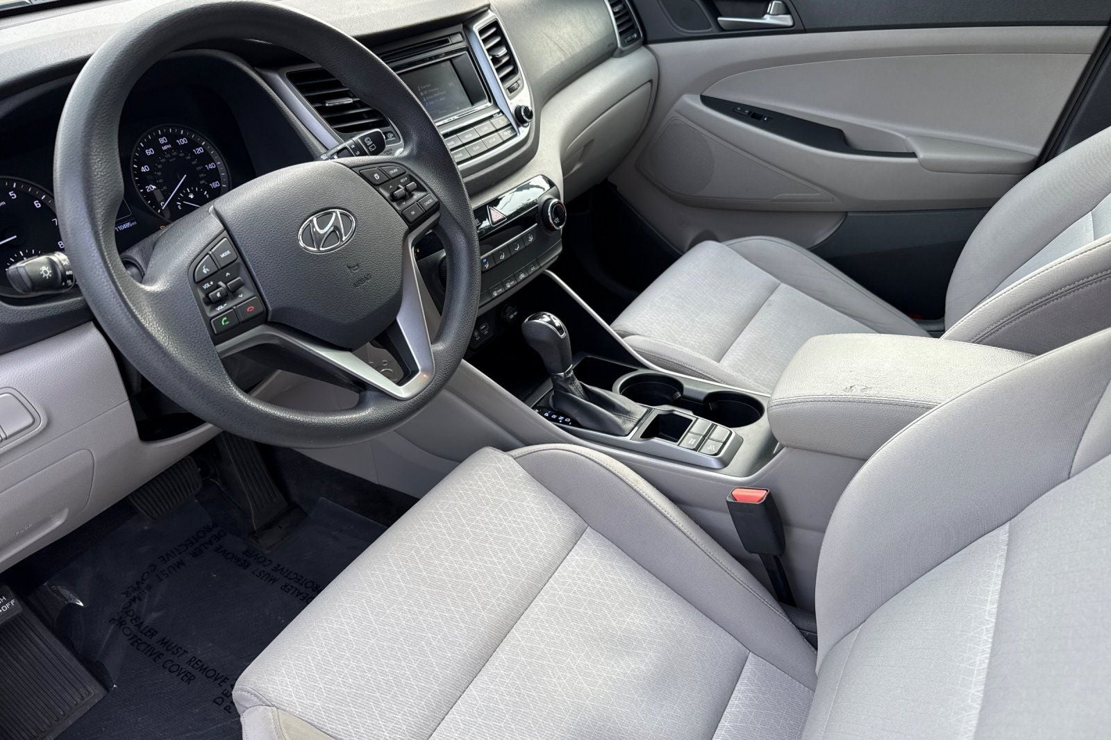 2016 Hyundai TUCSON SE