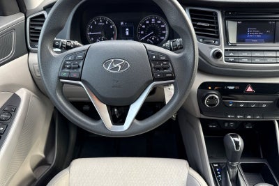2016 Hyundai TUCSON SE