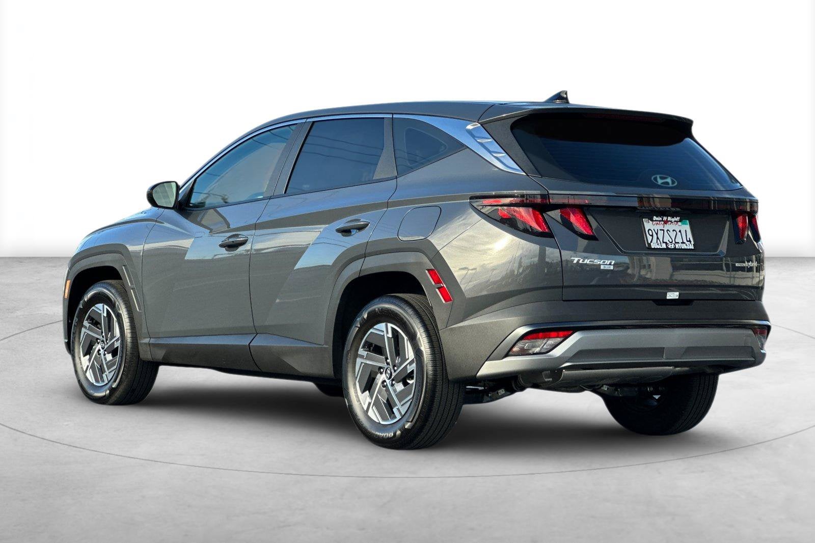 2026 Hyundai TUCSON HYBRID Blue SE
