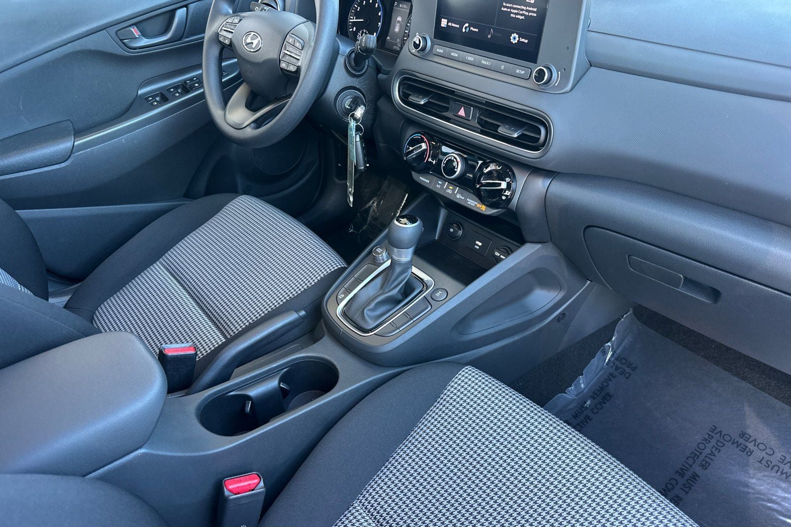 2023 Hyundai KONA SE