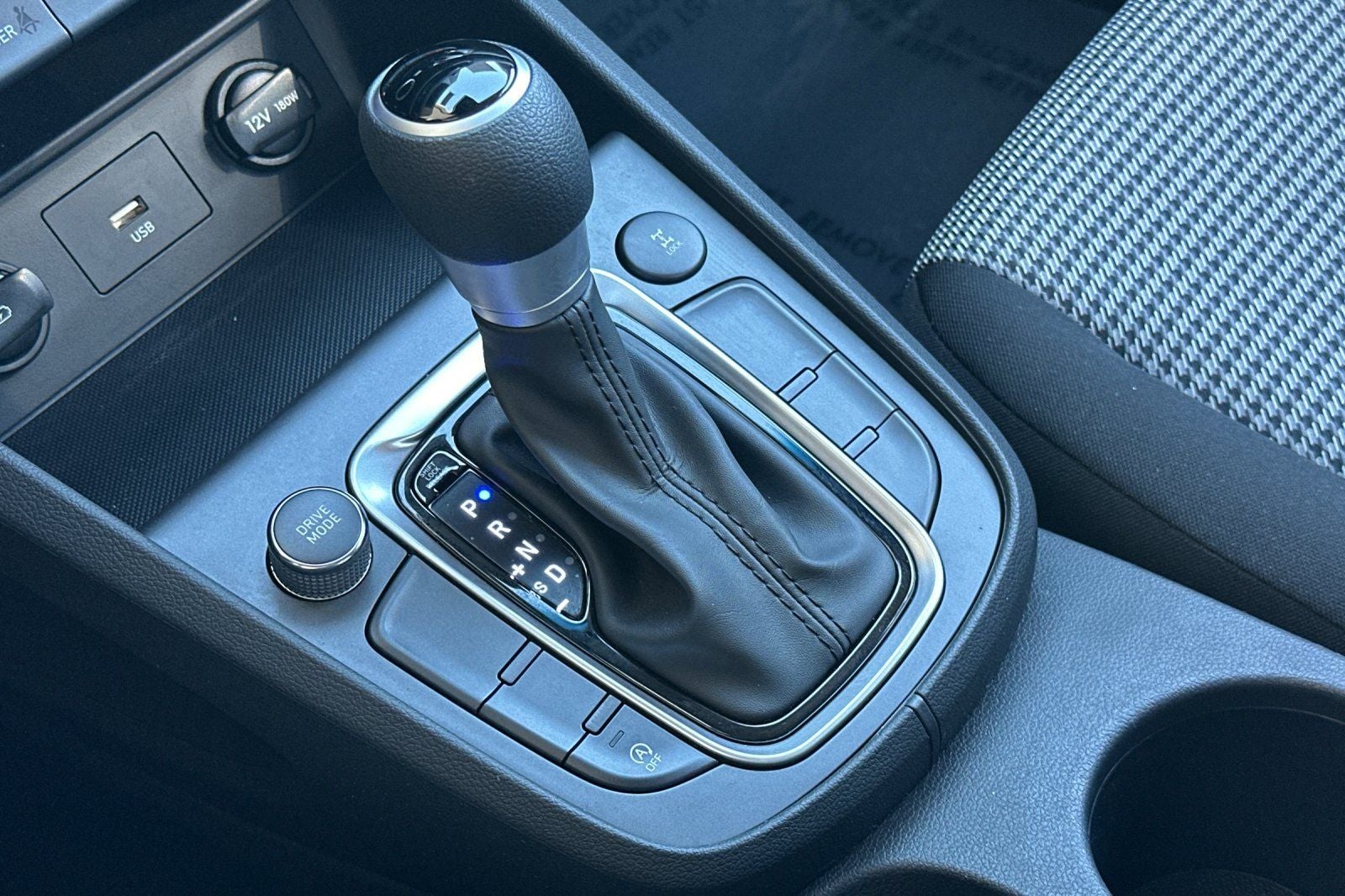 2023 Hyundai KONA SE