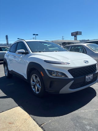 2022 Hyundai KONA SEL