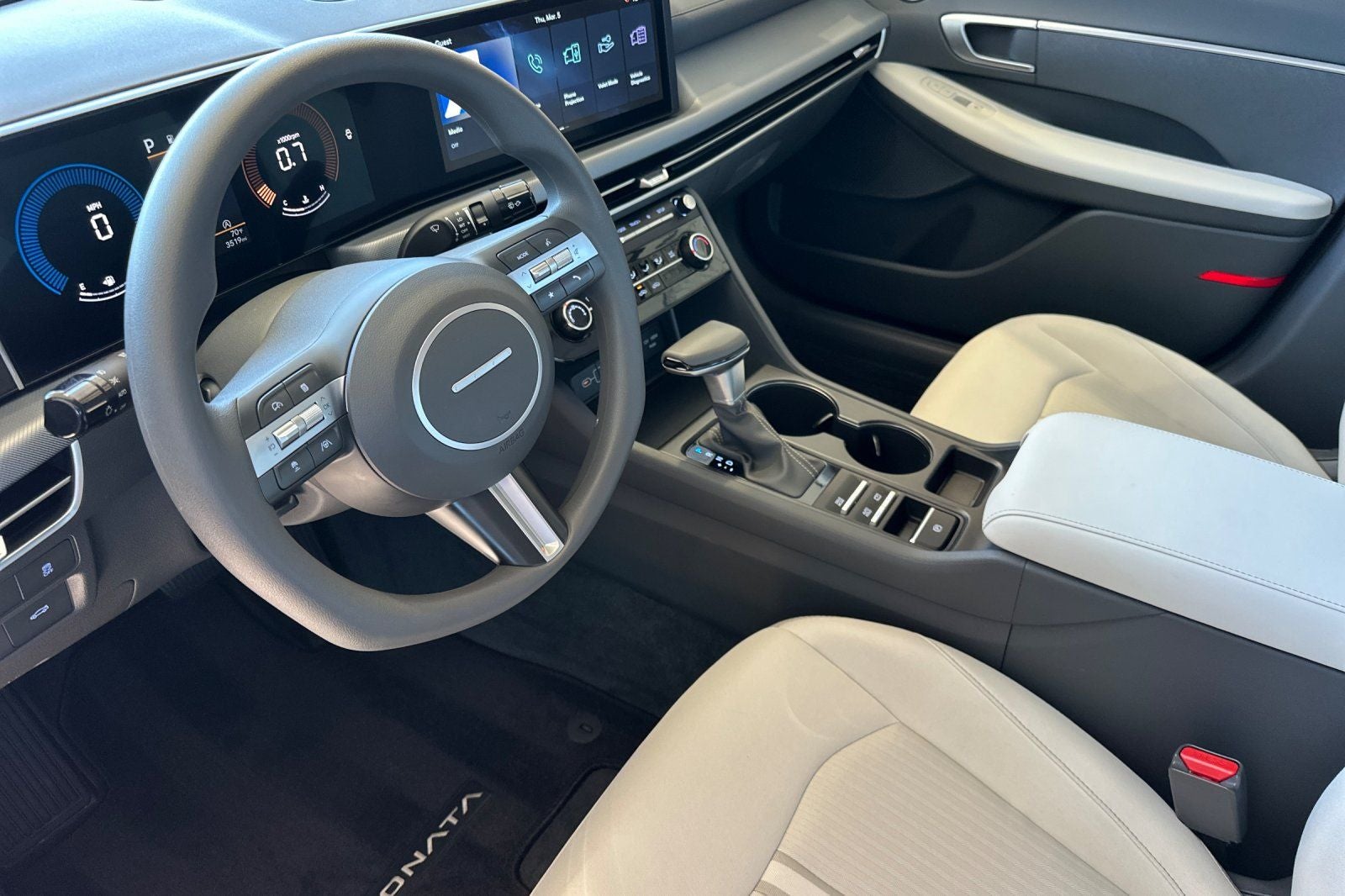 2026 Hyundai SONATA SE